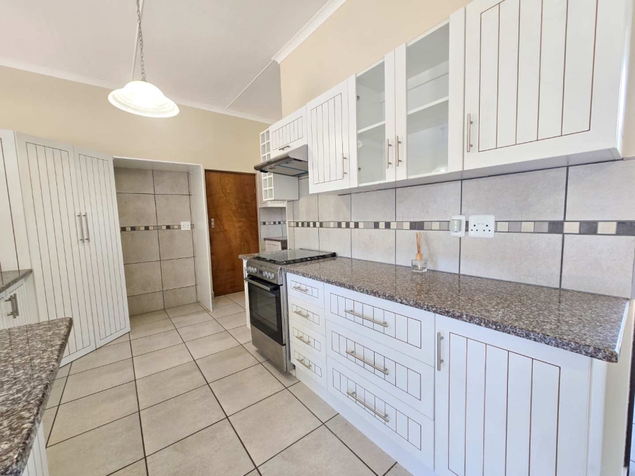 3 Bedroom Property for Sale in Stilbaai Wes Western Cape